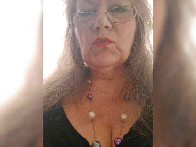 EmpressLady webcam