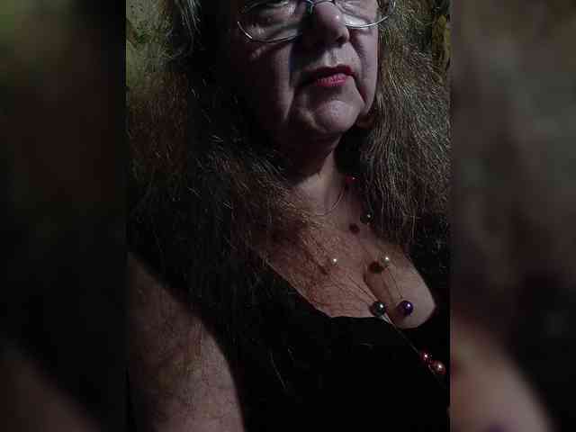 EmpressLady webcam