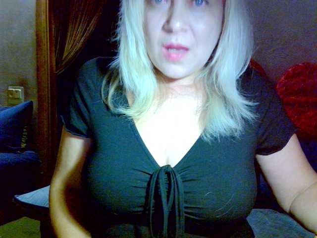 Savan35na live cam on BongaCams