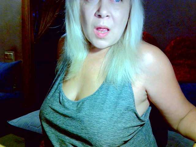 Savan35na live cam on BongaCams
