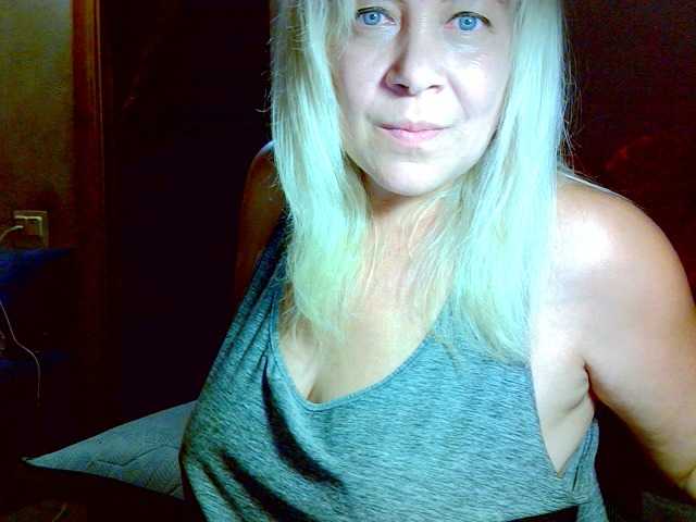 Savan35na live cam on BongaCams