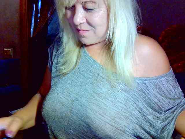 Savan35na webcam