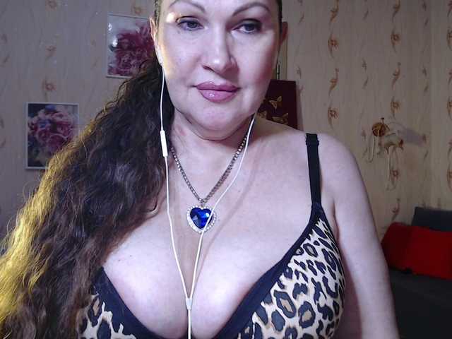 Zipper1970 live webcam show