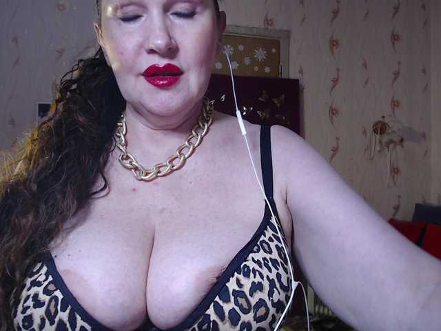 Zipper1970 live cam on BongaCams