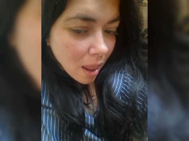 TaraRid live cam on BongaCams