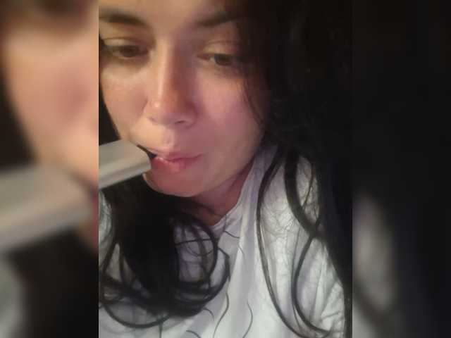 TaraRid live cam on BongaCams
