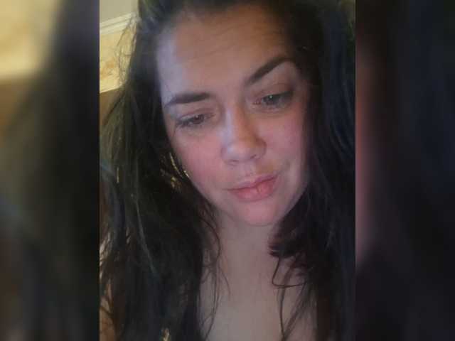 Naturally_Mom live cam preview