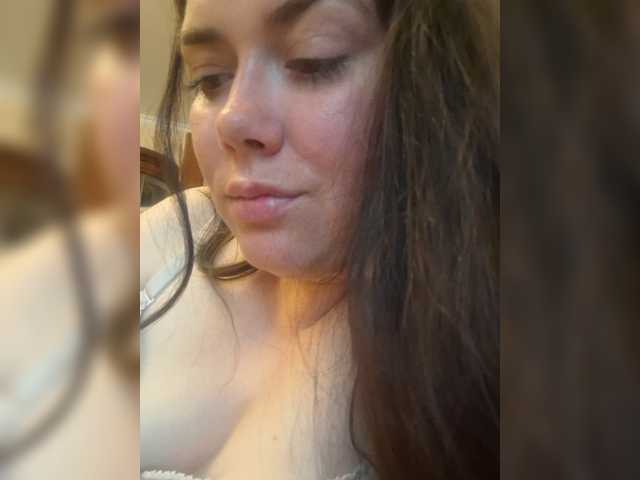 Naturally_Mom live cam on BongaCams