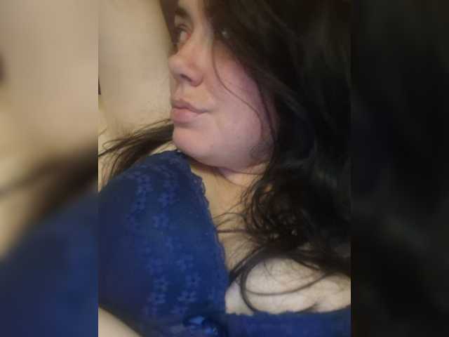 Naturally_Mom live cam preview