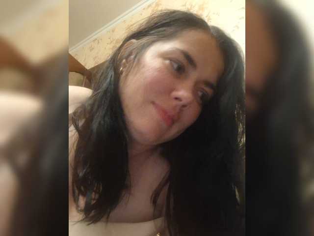 Naturally_Mom live cam preview