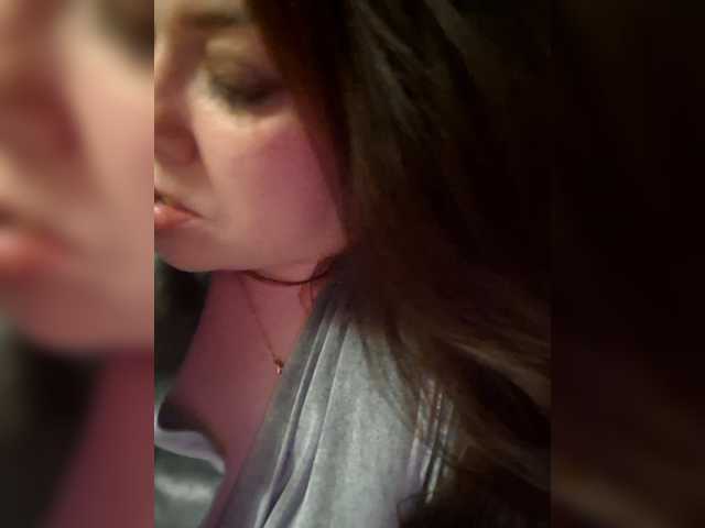 TaraRid's BongaCams show and profile