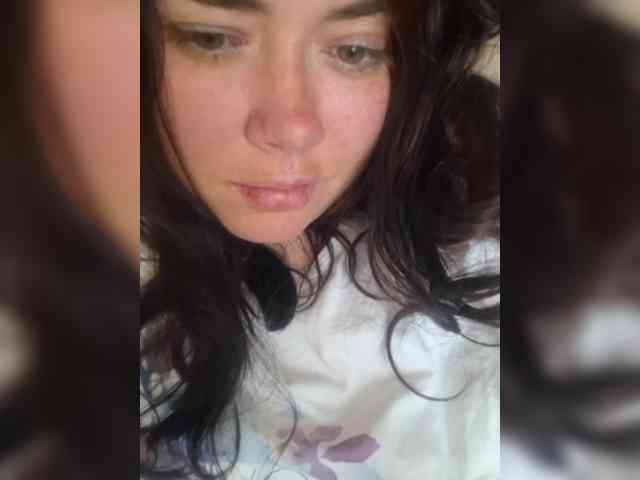 Naturally_Mom webcam
