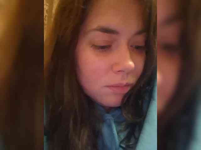 Naturally_Mom webcam