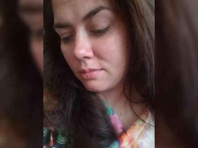 Naturally_Mom webcam