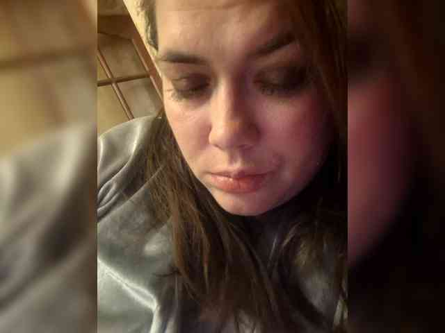 Naturally_Mom webcam