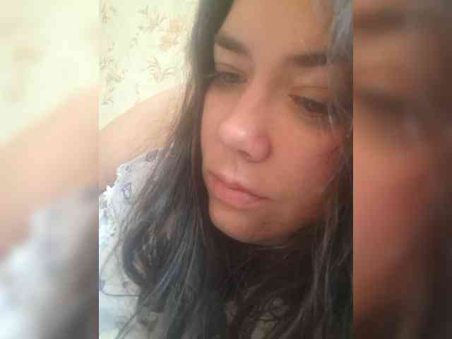 Naturally_Mom webcam