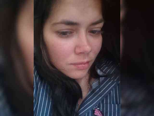 Naturally_Mom webcam