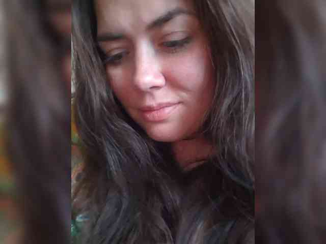 Naturally_Mom webcam
