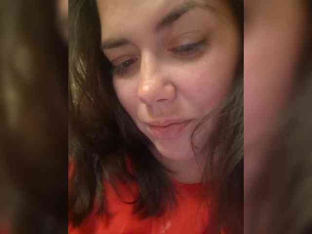 Naturally_Mom webcam
