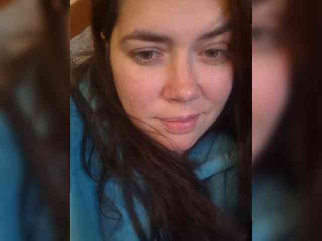 Naturally_Mom webcam