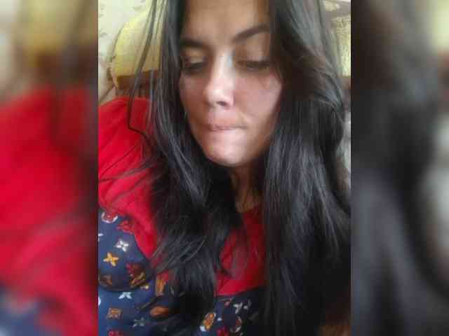 Naturally_Mom webcam