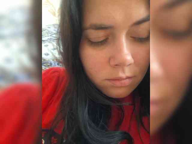 Naturally_Mom webcam