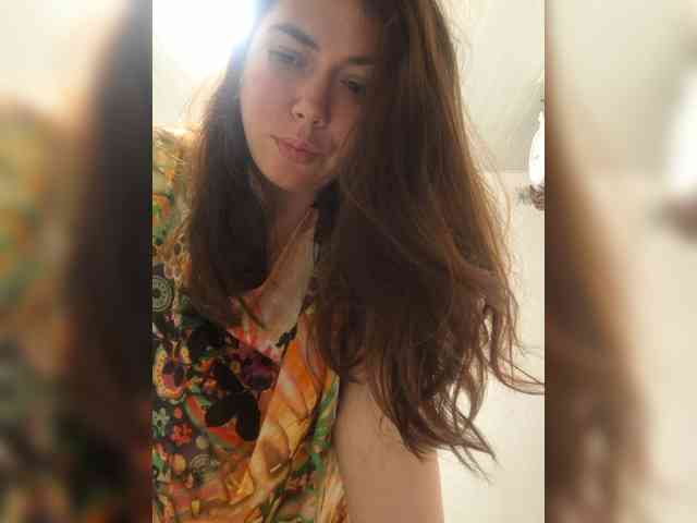 Naturally_Mom webcam