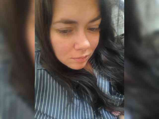 Naturally_Mom webcam