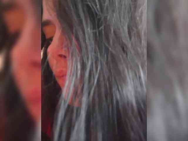 Naturally_Mom webcam