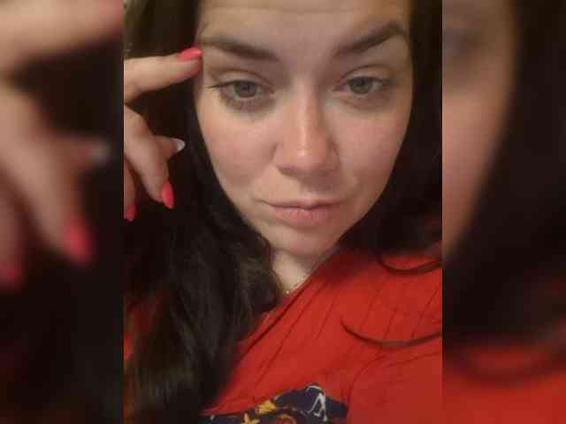 Naturally_Mom webcam