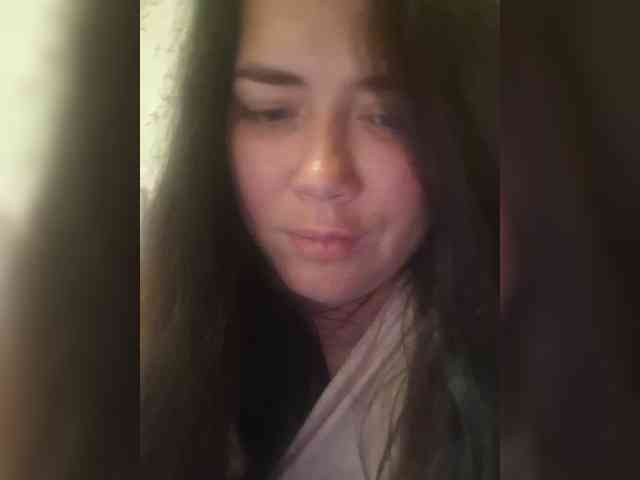 Naturally_Mom webcam