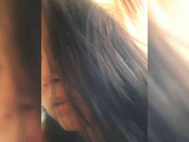 Naturally_Mom webcam