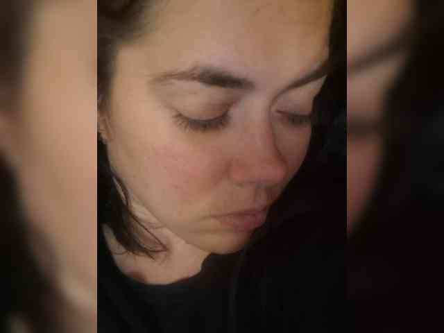 Naturally_Mom webcam
