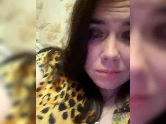 Naturally_Mom webcam