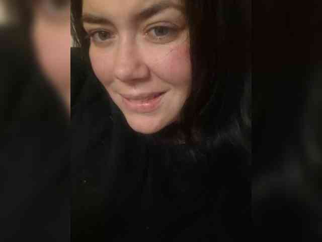 Naturally_Mom webcam