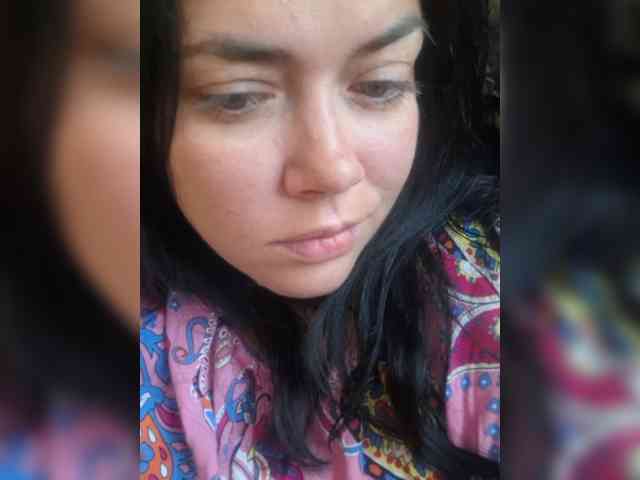 Naturally_Mom webcam