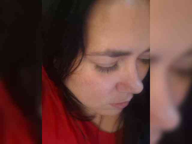 Naturally_Mom webcam