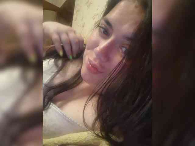 Naturally_Mom webcam