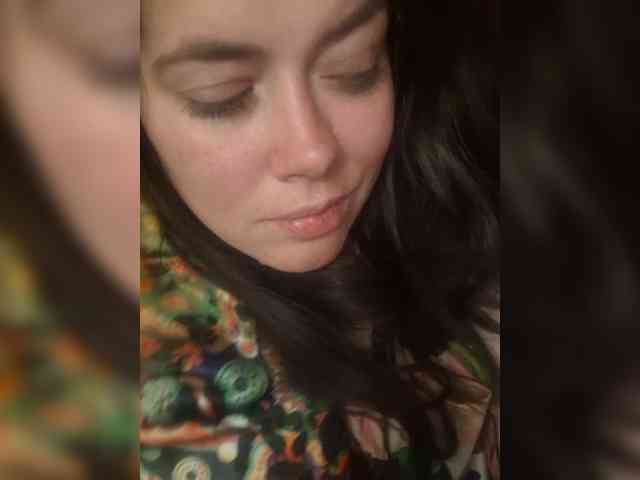 Naturally_Mom webcam