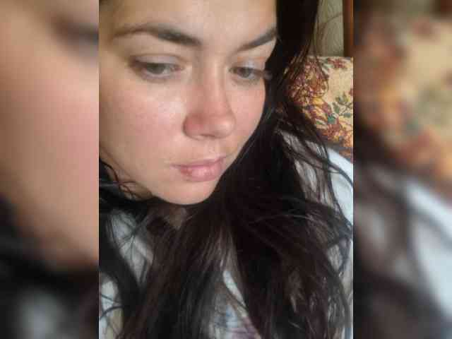 Naturally_Mom webcam