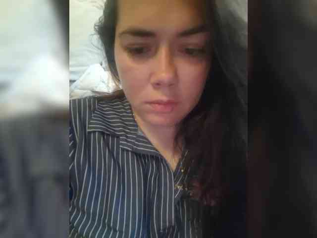 Naturally_Mom webcam