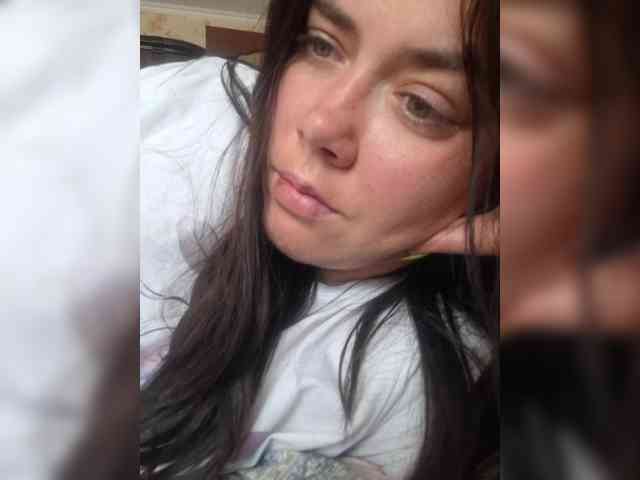 Naturally_Mom webcam