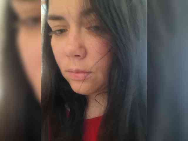 Naturally_Mom webcam