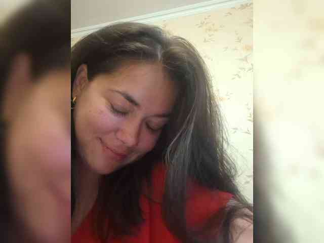 Naturally_Mom webcam