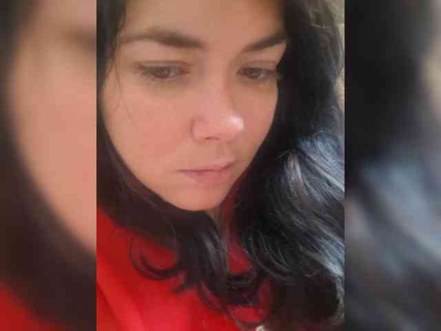 Naturally_Mom webcam