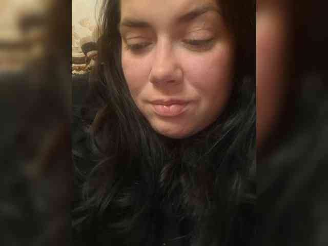 Naturally_Mom webcam