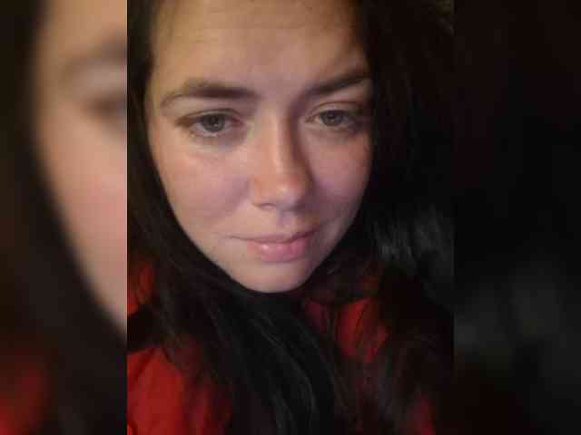 Naturally_Mom webcam