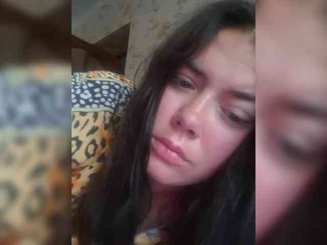 Naturally_Mom webcam