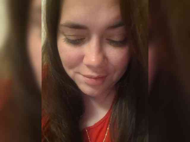 Naturally_Mom webcam