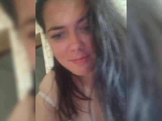 Naturally_Mom webcam